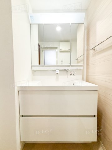 ALLEYⅢの洗面所|明るい洗面所です★