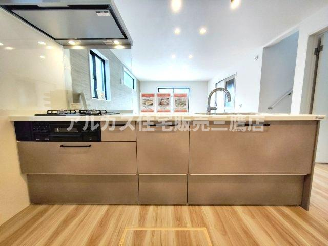 三鷹市牟礼５丁目 井の頭線 三鷹台駅 新築戸建の収納