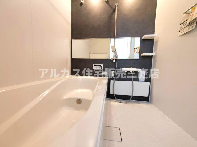 三鷹市牟礼５丁目 井の頭線 三鷹台駅 新築戸建の前面道路含む現地写真