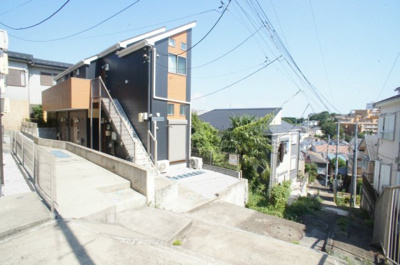 【エントランス】 | G・Aヒルズ白楽Ⅱ | 建物の内部です