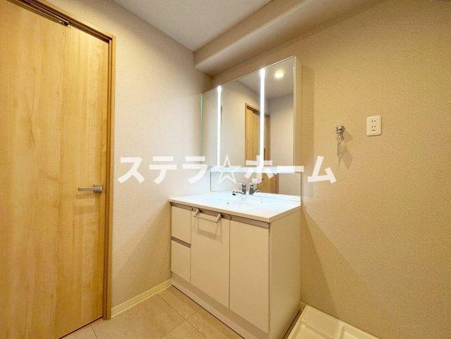 メロディーハイム吹田青葉丘の独立洗面台|独立洗面台あり、毎朝おしゃれに忙しい女性の方におすすめです