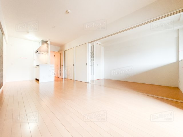 アポロ久留米東の居間・リビング|広いリビングです☆