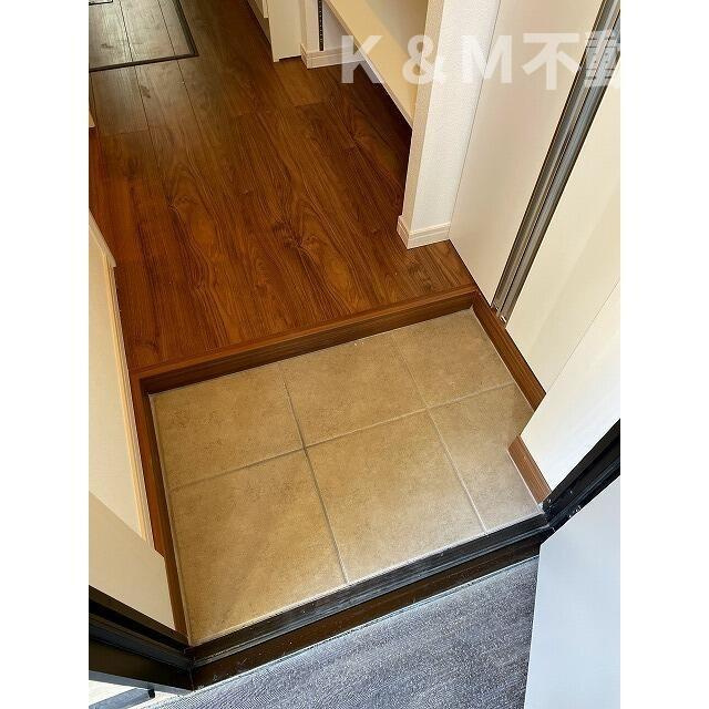 エクセラン馬橋ｎｏｒｔｈの玄関|きれいな玄関です