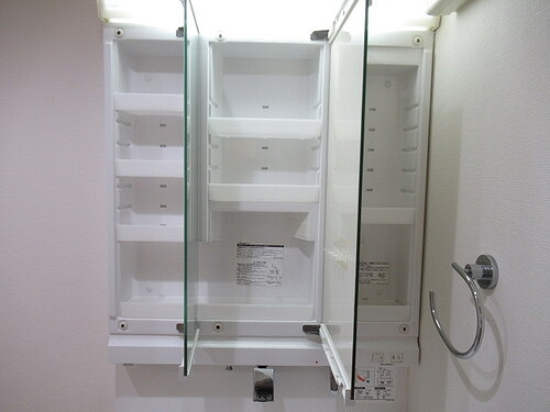 ナイスアーバン武蔵浦和の洗面所|洗面台収納