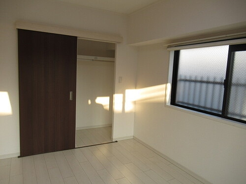 ナイスアーバン武蔵浦和の洋室|洋室