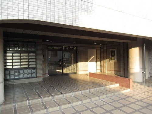 ナイスアーバン武蔵浦和のエントランス|マンションエントランス