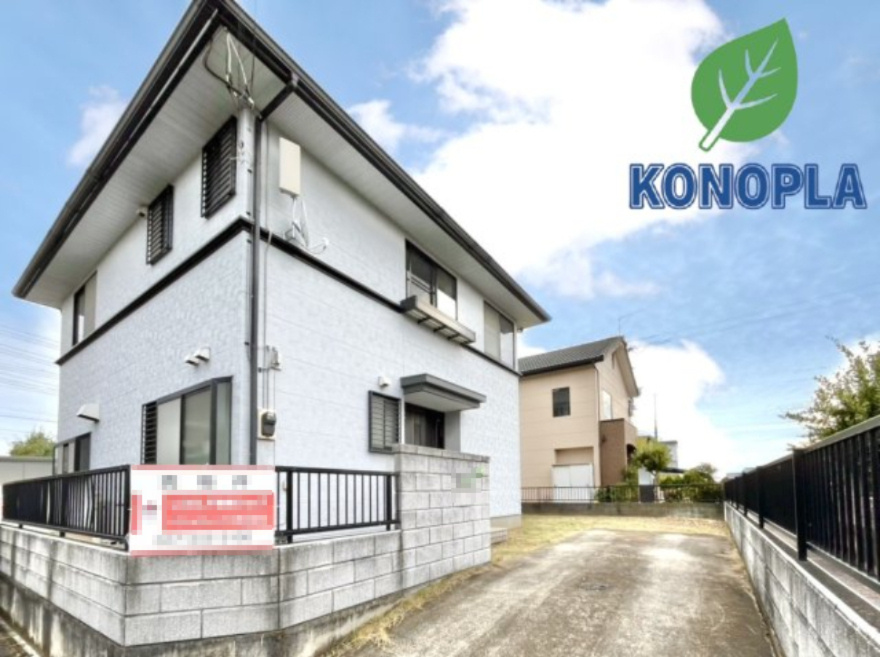 【中古戸建】太田市新田上江田町の外観|■外観｜土日のご見学はもちろん、平日・夜間のご案内も大歓迎です♪「今から見たい」や「仕事終わりに見たい」にもご対応できますのでお気軽にお問い合わせください♪