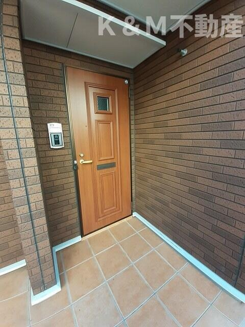 サンシャインビレッジアゼリアＢの玄関|毎日通る玄関はこちらです