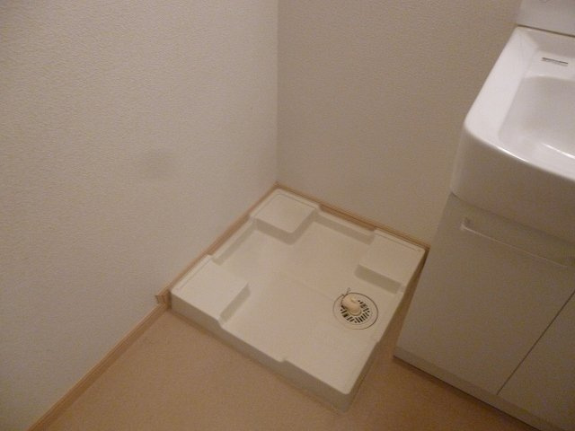 サンシャイン　富雄駅前の設備