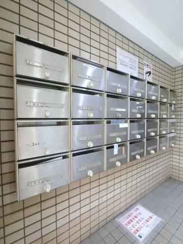 メゾンリヴィエール道場北のその他共用部分