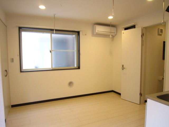 ジュエル千駄木Ⅲの居間・リビング