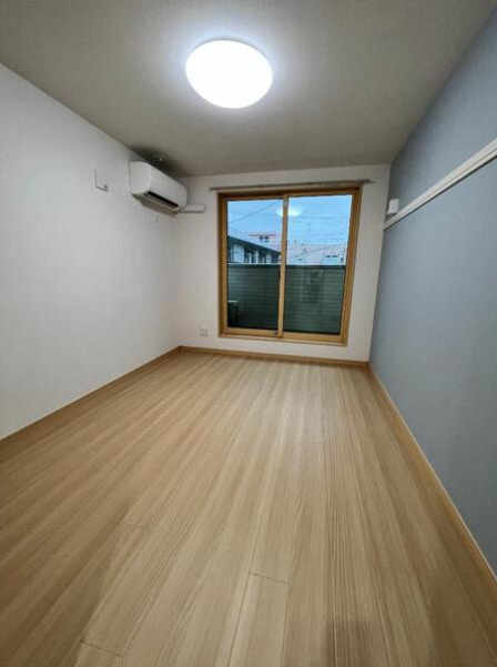 ＢｅＲ津田沼の居間・リビング