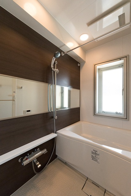 新品家具付きマンション春吉11(KaGood福岡)の浴室|落ち着いた空間のお風呂です
