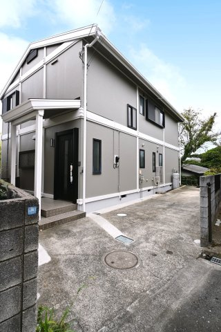 伊勢原市桜台４丁目　戸建の外観