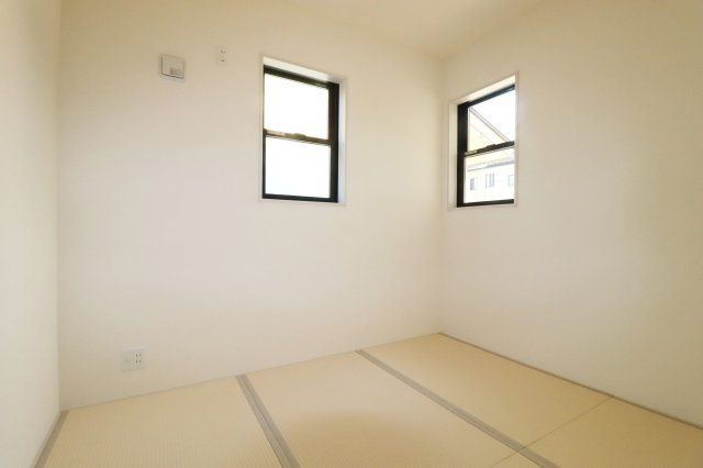 郡山市安積町笹川字北向　　　2号棟　　　安積第３小学校、安積第２中学区　のキッチン|※同社施工例