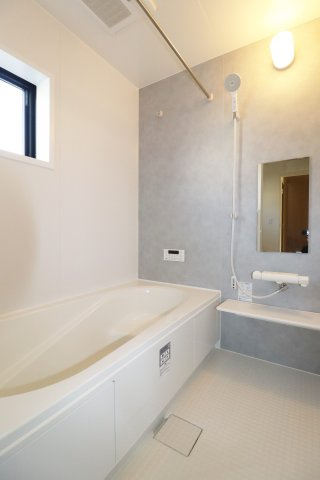 郡山市安積町笹川字北向　　　2号棟　　　安積第３小学校、安積第２中学区　の和室|※同社施工例