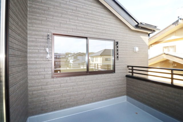 郡山市安積町笹川字北向　　　2号棟　　　安積第３小学校、安積第２中学区　の洋室|※同社施工例