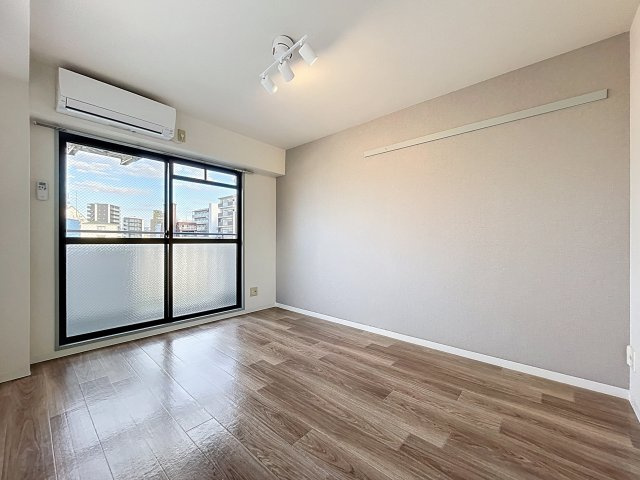 サンライズミナミの居間・リビング