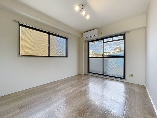 サンライズミナミの居間・リビング