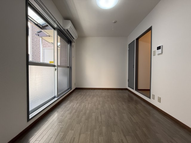 リバティハイツの居間・リビング