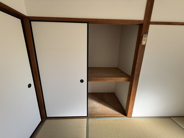 小島ハウスの洋室