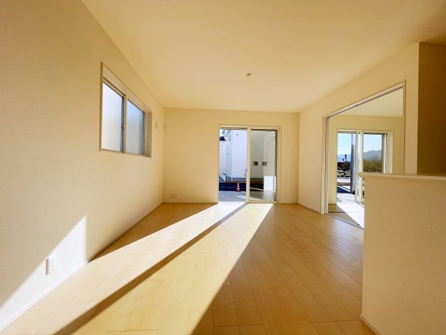 新築戸建・新築建売　寄居露梨子　鉢形小・城南中の前面道路含む現地写真