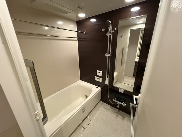 ザ・パークハウス豊中の浴室