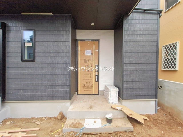 仲介手数料無料　ハートフルタウン所沢東狭山ヶ丘11期・新築全２棟の玄関