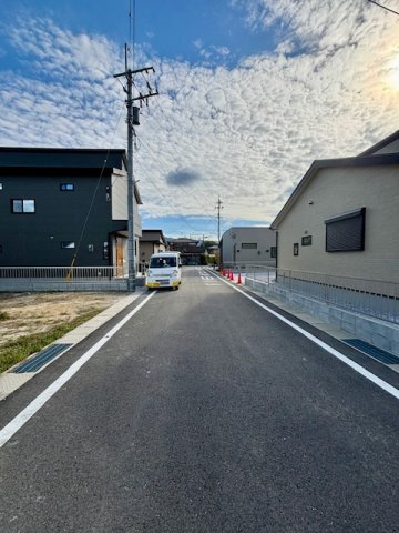 久留米市善導寺町飯田　8号地の前面道路含む現地写真