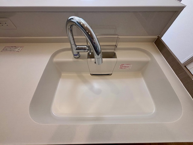 久留米市善導寺町飯田　8号地のキッチン|広めのシンクは使いやすいですね♪