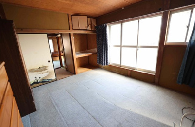 【玄関】 | 毛呂山町岩井東 中古住宅