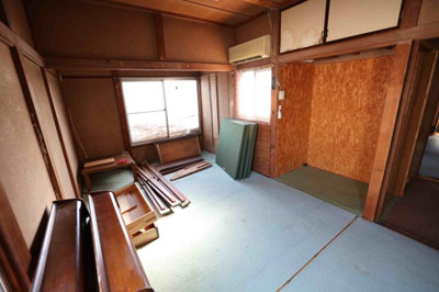 【内装】 | 毛呂山町岩井東 中古住宅 | 2階和室9帖