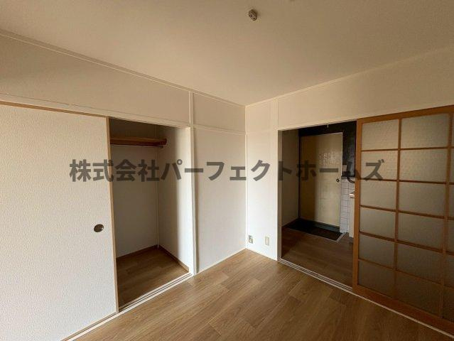 ロイヤルハイツ香里の居間・リビング|おしゃれなリビングです