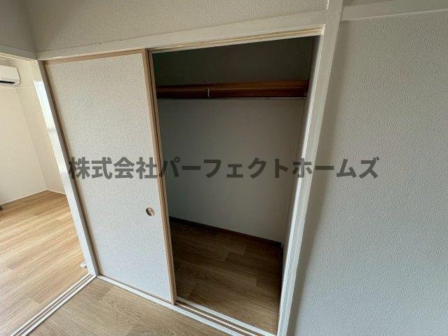 ロイヤルハイツ香里の収納|大きなものも収納できそうです