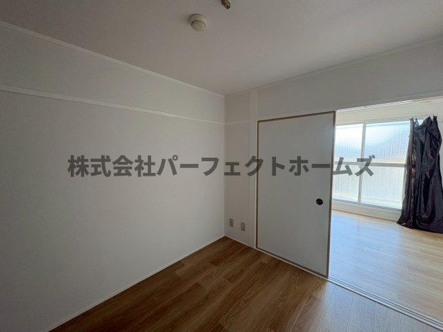 ロイヤルハイツ香里の居間・リビング|おしゃれなリビングです