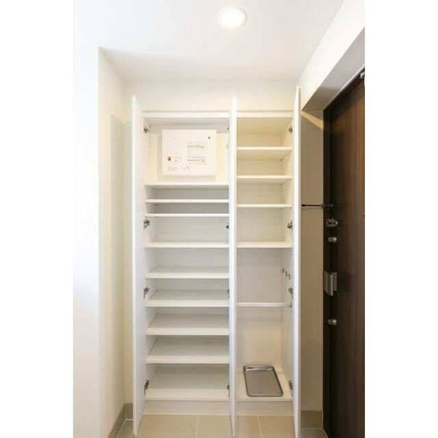 シェフルール新御徒町Ⅰの収納