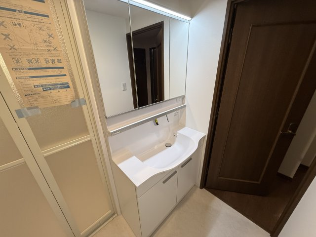 エトレ豊中の独立洗面台