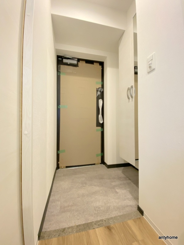 ウインズコート城北パーク　仲介手数料無料の玄関