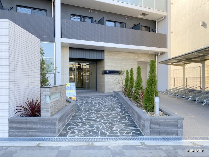 ウインズコート城北パーク　仲介手数料無料のエントランス