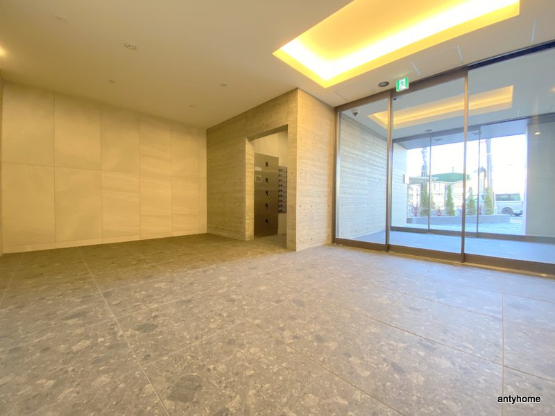 ウインズコート城北パーク　仲介手数料無料のロビー