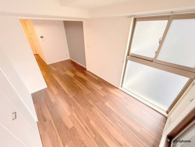 TLRレジデンス本町WEST　仲介手数料の寝室