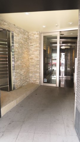 エクセレント高津のエントランス