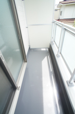 さいたま市浦和区領家３丁目の賃貸マンションのバルコニー