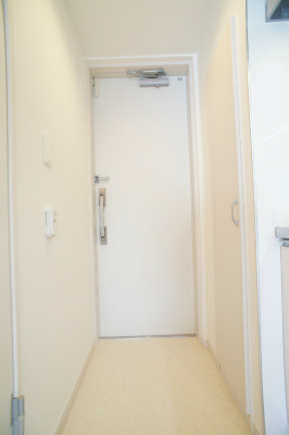さいたま市浦和区領家３丁目の賃貸マンションの玄関