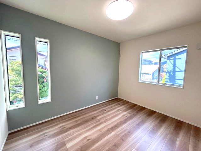 中古戸建　長野市大字高田の洋室