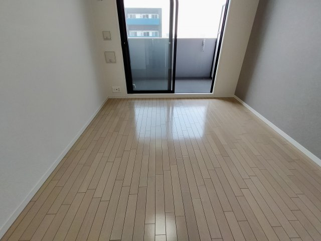 LUMINOUS桜川（旧：アーバンパーク難波）の洋室