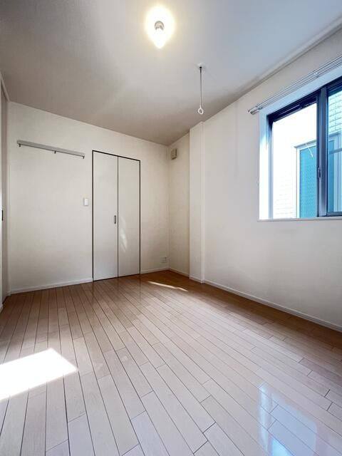 ル　フレール滝野川の居間・リビング