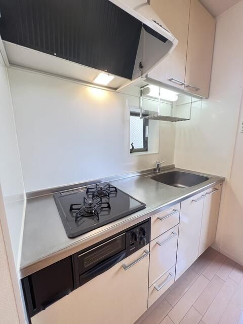 ル　フレール滝野川のキッチン