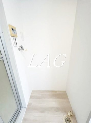 【設備】 | ウェル田園調布 | 室内洗濯機置場です。