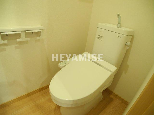 ルーシッド中央のトイレ|※室内画像は別号室のもの